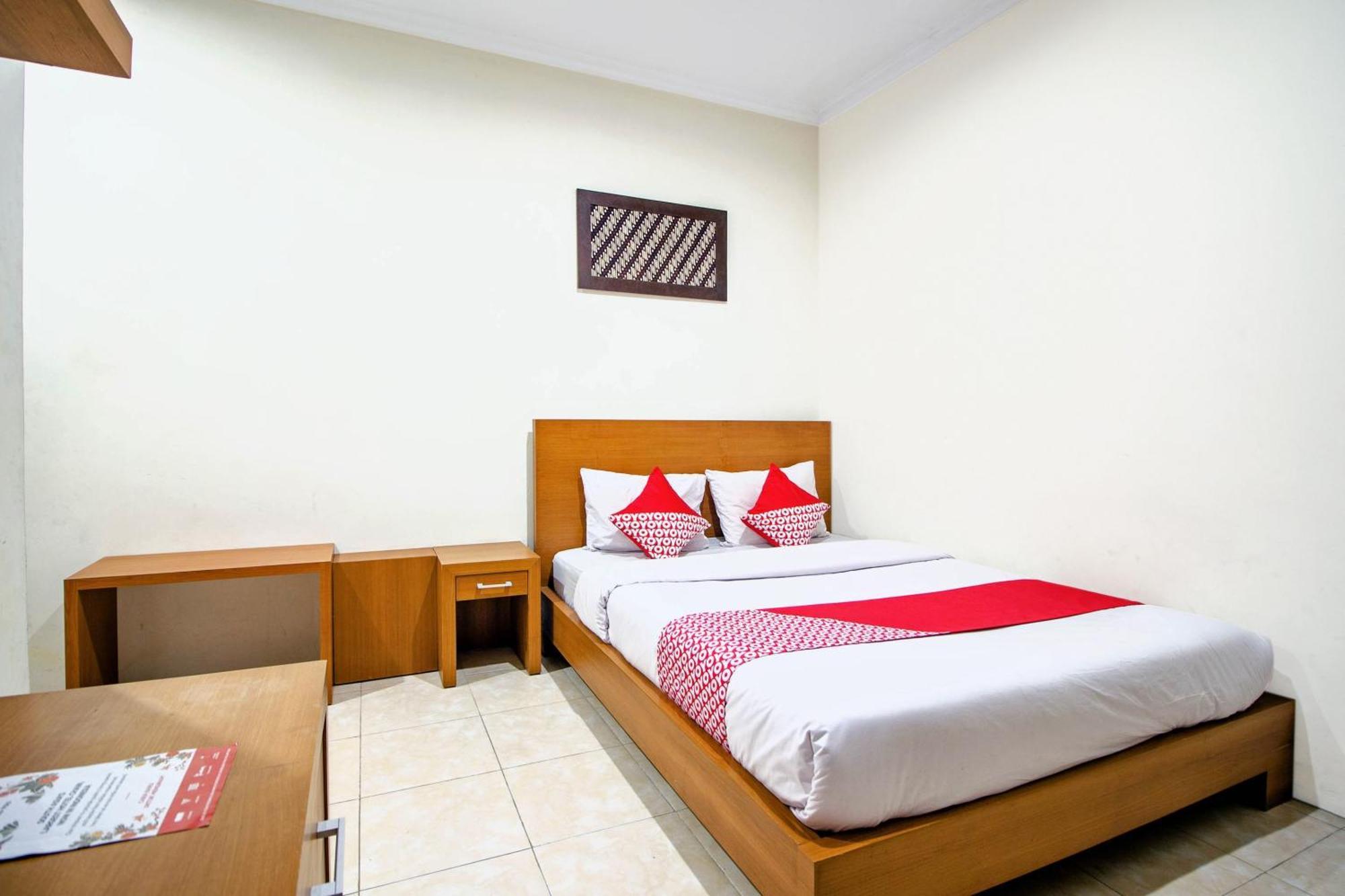 Hotel Super Oyo 250 De'Gadri Ndalem Jarakan Exterior foto