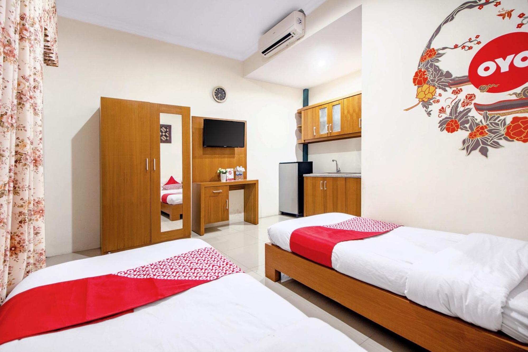 Hotel Super Oyo 250 De'Gadri Ndalem Jarakan Exterior foto