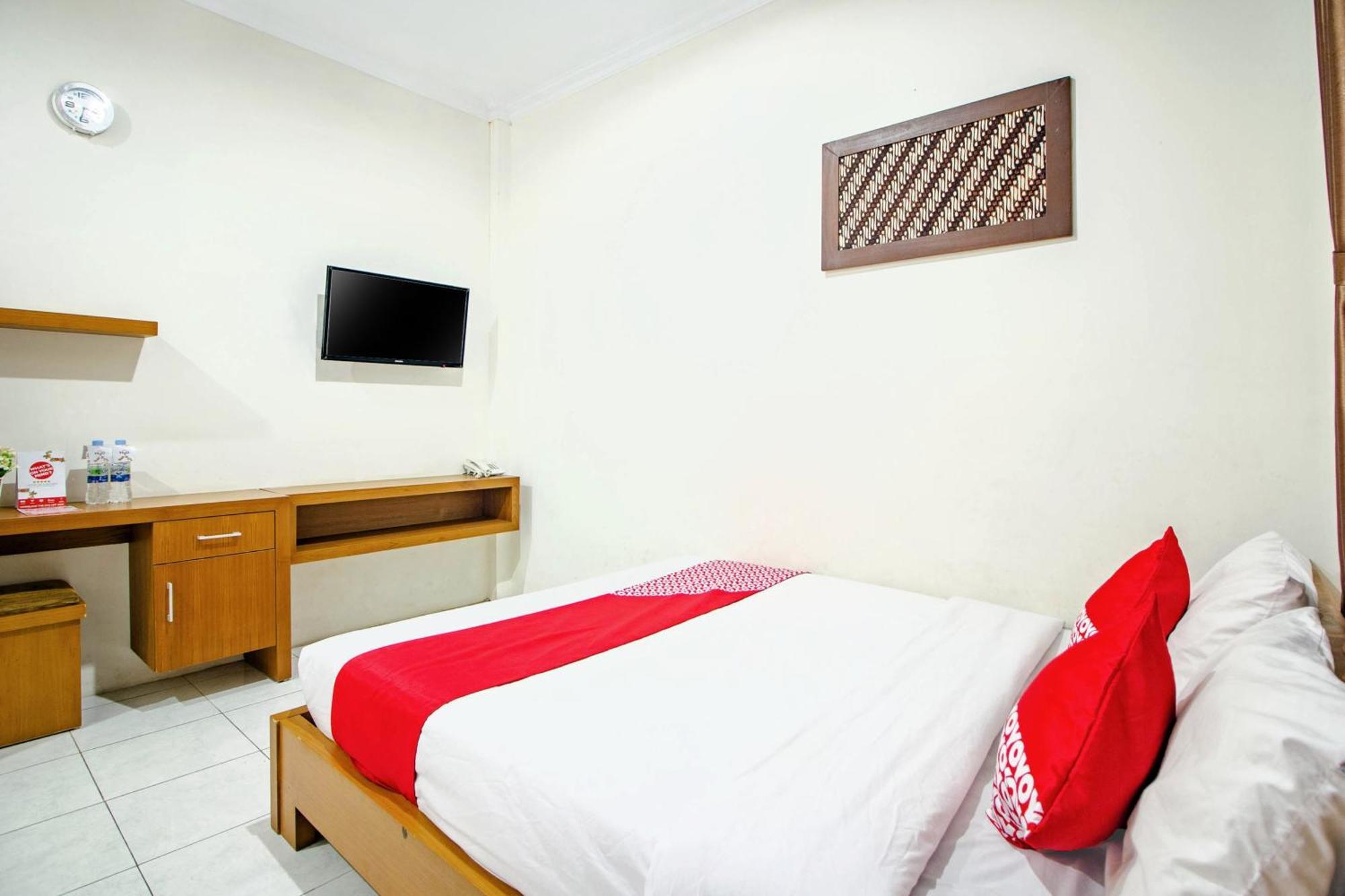 Hotel Super Oyo 250 De'Gadri Ndalem Jarakan Exterior foto